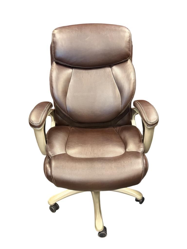 TRUE WELLNESS EXECUTIVE ROLLING OFFICE / DESK CHAIR IN BROWN LEATHER: SILVER FINISH PLASTIC BASE AND ARM RESTS, ADJUSTABLE HEIGHT AND RECLINE, LIKE-NEW