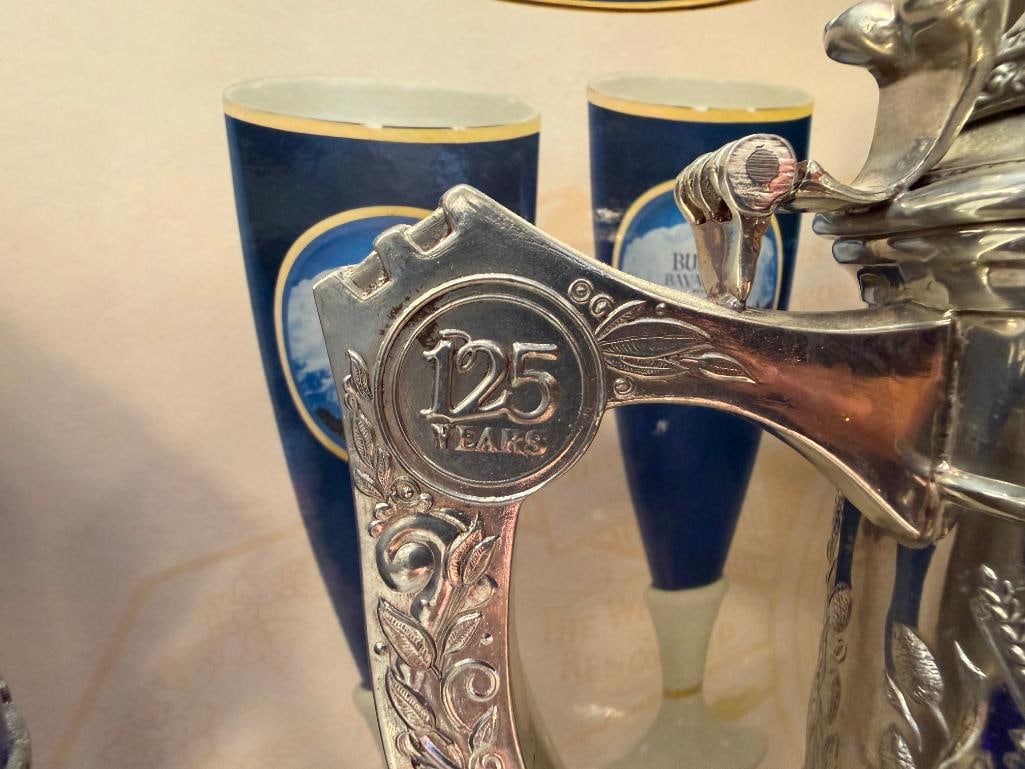 COLLECTIBLE ANHEUSER-BUSCH BUDWEISER BEER STEINS AND 2007 MEMBERS ONLY BUSCH BAVARIAN PILSNER SET - 4