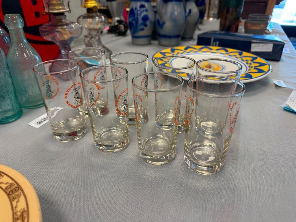 EIGHT VINTAGE NEVADA CLUB AND LODGE BAR GLASSES " NORTH END OF LAKE TAHOE IN THE HEART OF RENO " - 4