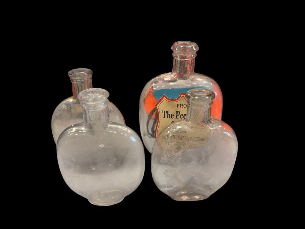 FOUR ANTIQUE " PUMPKIN SEED " GLASS FLASK BOTTLES FROM THE 19TH CENTURY (1 of 13)