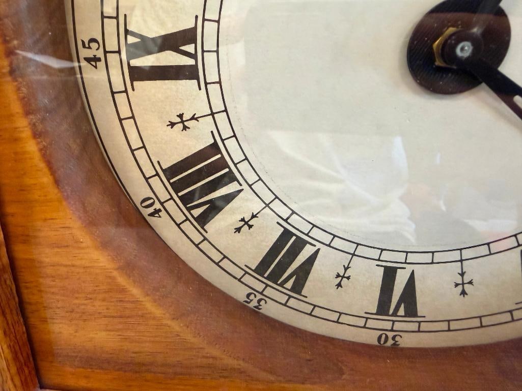 STUNNING OAK FRAMED WALL CLOCK - 5