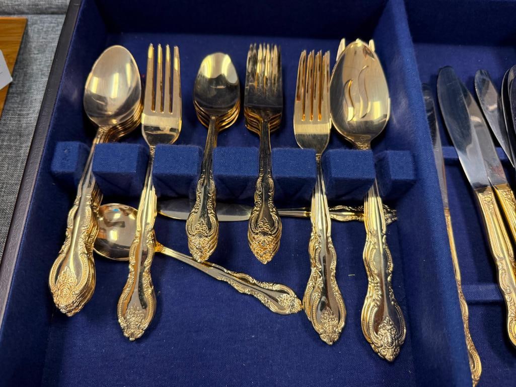 INTERNATIONAL STAINLESS STEEL GOLD PLATED FLATWARE SET - 7