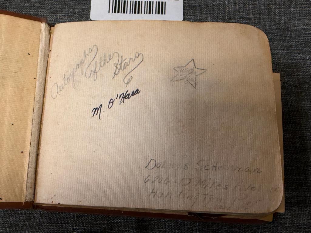 AUTOGRAPHED BOOK WITH MANY SIGNATURES MERLE OBERON, NIGEL BRUCE, PLUS 50 OTHER AUTOGRAPHS - 2