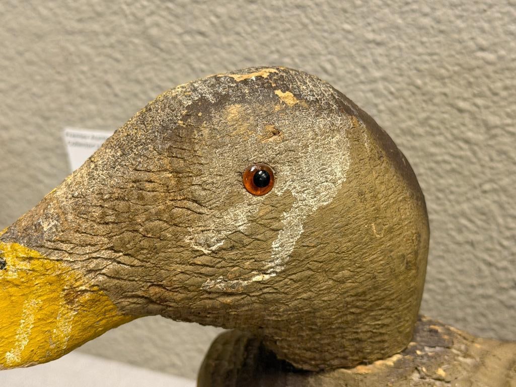 VINTAGE LATHE CARVED WOOD DUCK DECOY - 4