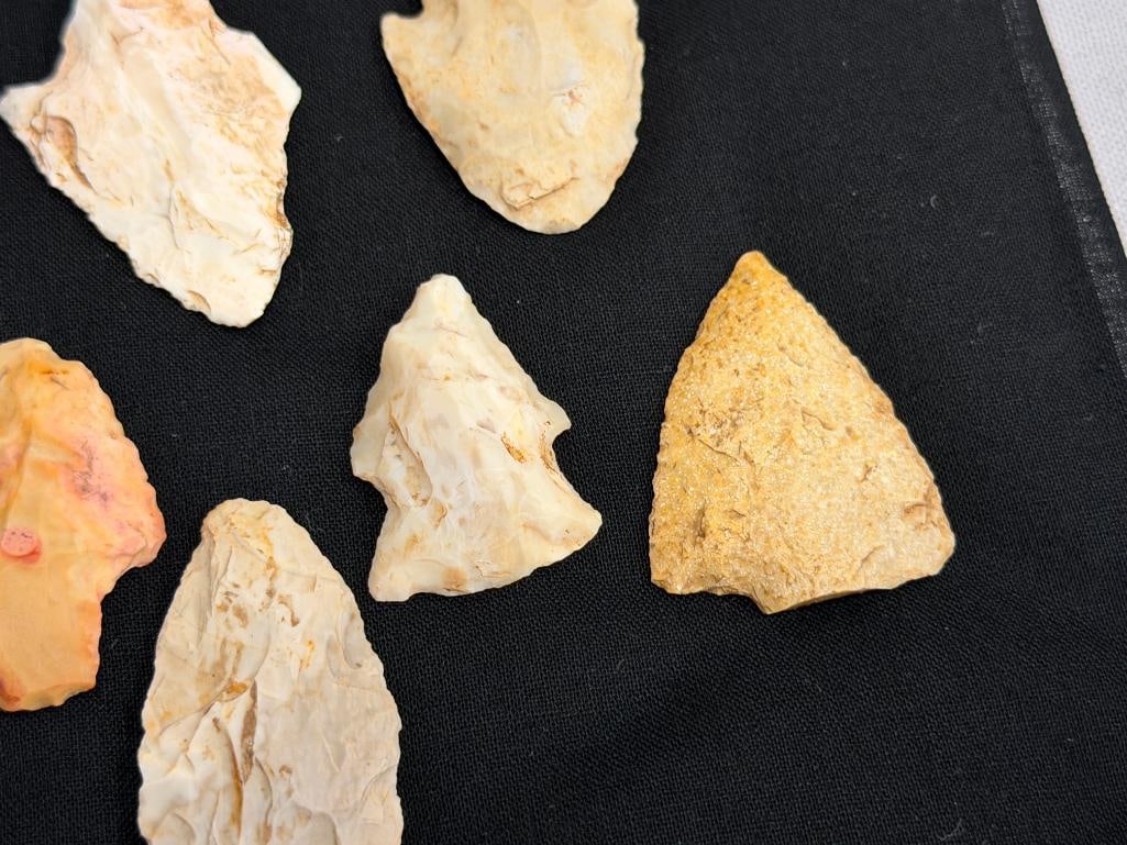 22 KNAPPED STONE PRIMITIVE NATIVE AMERICAN POINTS / ARROWHEADS GATHERED IN CHINA RANCH CA. - 4