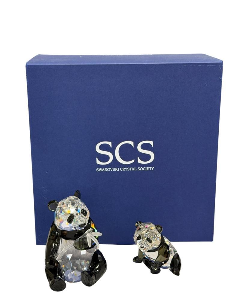 SWAROVSKI CRYSTAL SCS ANNUAL EDITION ENDANGERED SPECIES PANDA AND CUB NO. A910NR000086: DESIGNED BY HEINZ TABERTSHOFER RETIRED IN 2008, IN MINT CONDITION, INCLUDES ORIGINAL BOX, MISSING CERTIFICATE / BOOKLET, NO DAMAGE OR REPAIRS 2 1/4" AND 3 5/8" H
