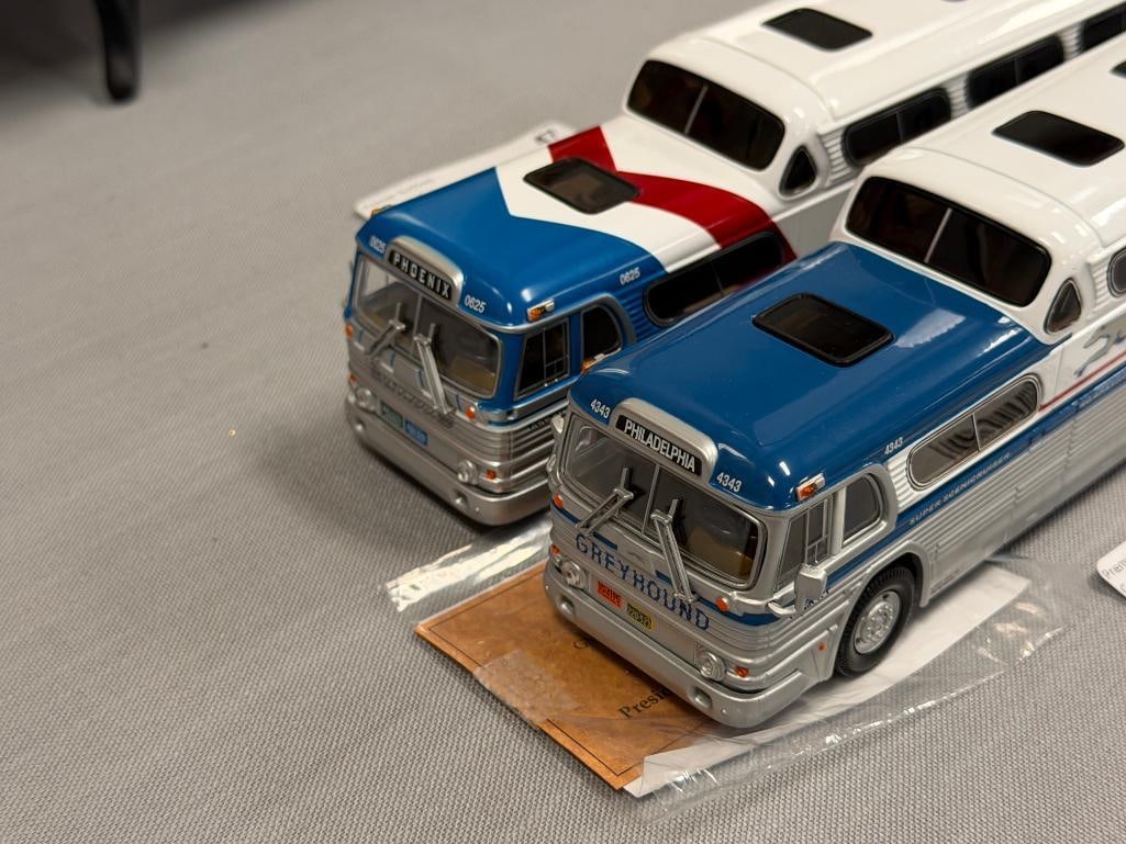CORGI 1/50 DIE-CAST MODEL BUS MODELS GREYHOUND GM4501 SCENICRUISERS - 5