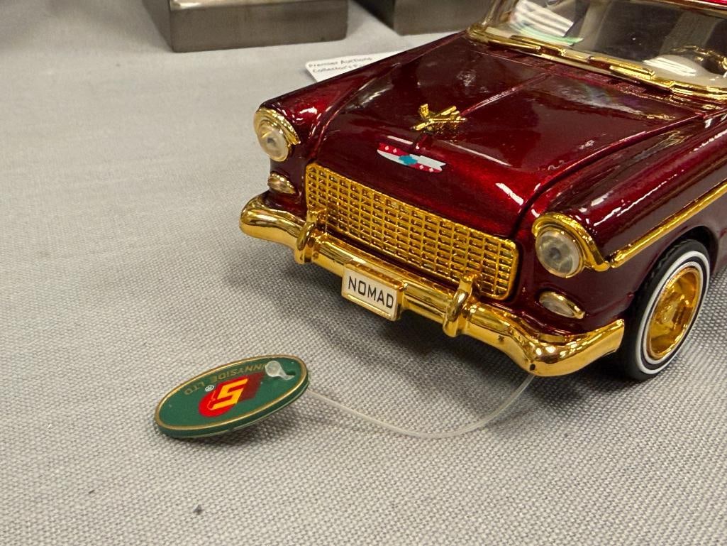 1/24 DIE-CAST METAL MODEL CARS '49 FORD WOODY AND '56 CHEVY BEL-AIR / NOMAD - 10