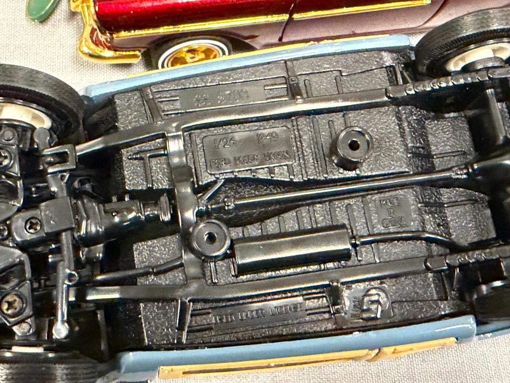 1/24 DIE-CAST METAL MODEL CARS '49 FORD WOODY AND '56 CHEVY BEL-AIR / NOMAD - 6