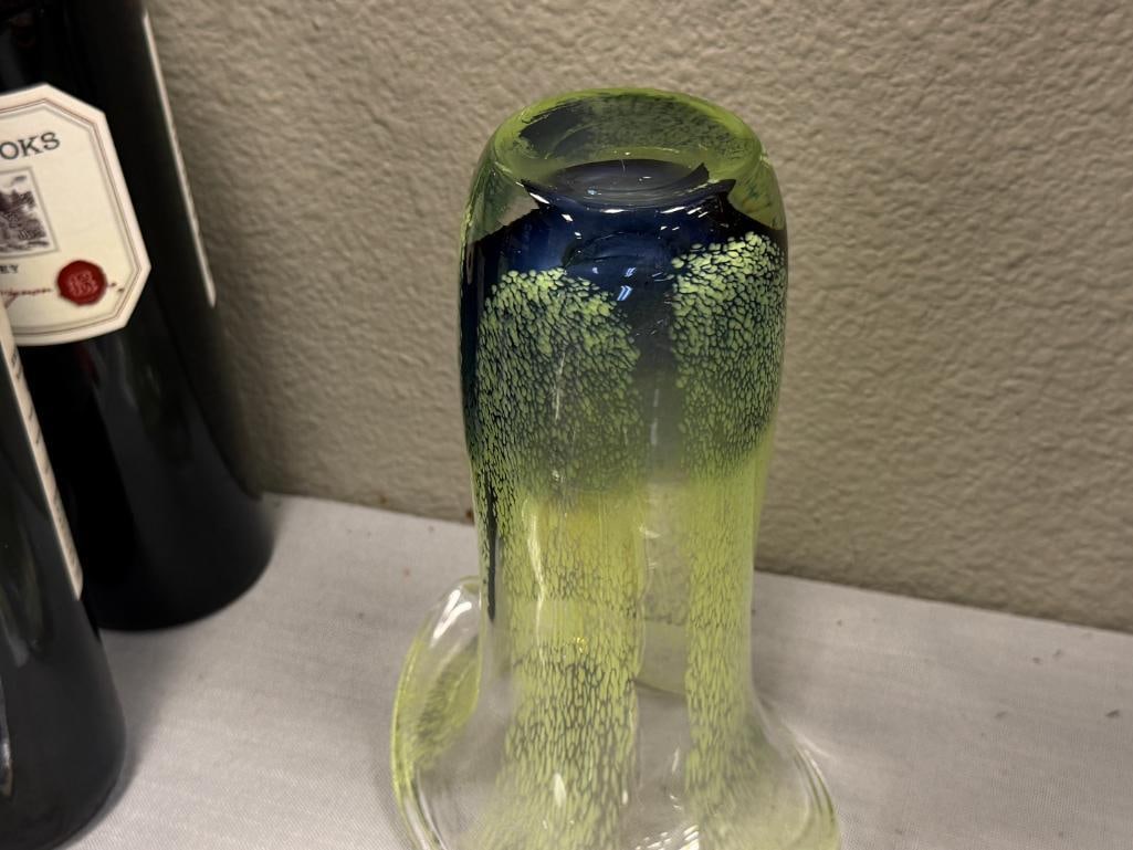 HAND BLOWN ART GLASS TULIP VASE - 5