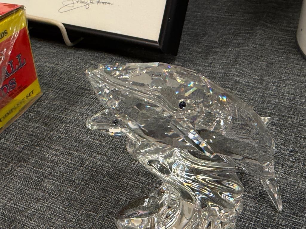 SWAROVSKI CRYSTAL SCS ANNUAL EDITION CARE FOR ME - THE WHALES DESIGNED BY MICHAEL STAMEY 1992 - 4