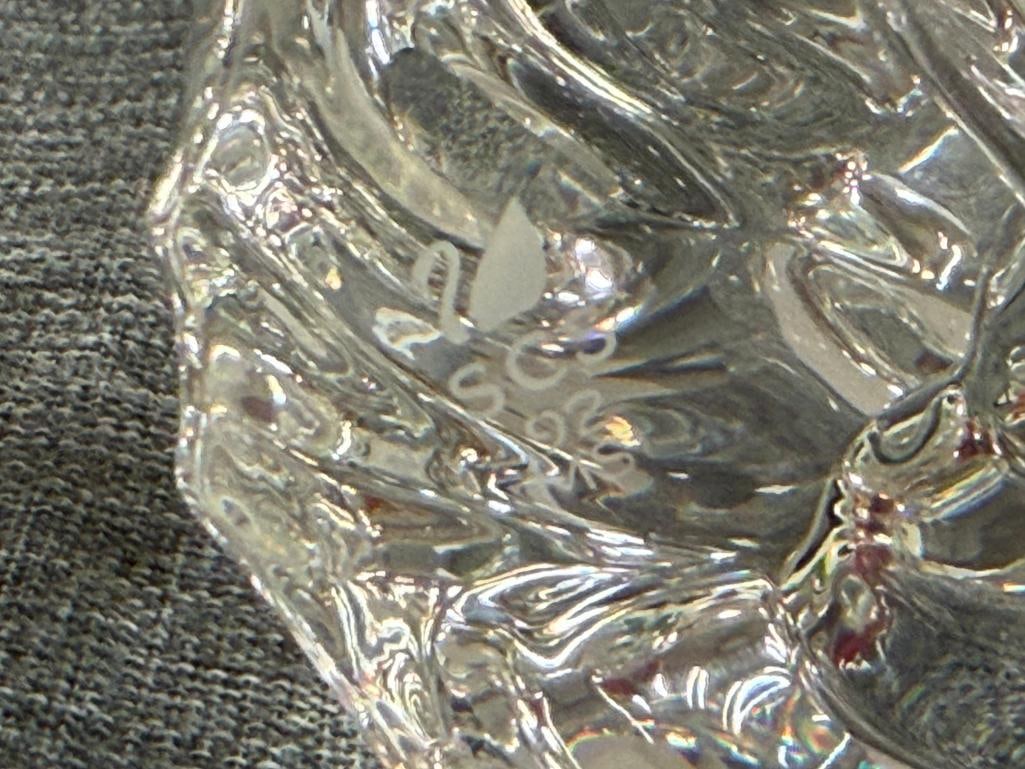 SWAROVSKI CRYSTAL SCS ANNUAL EDITION CARE FOR ME - THE WHALES DESIGNED BY MICHAEL STAMEY 1992 - 8