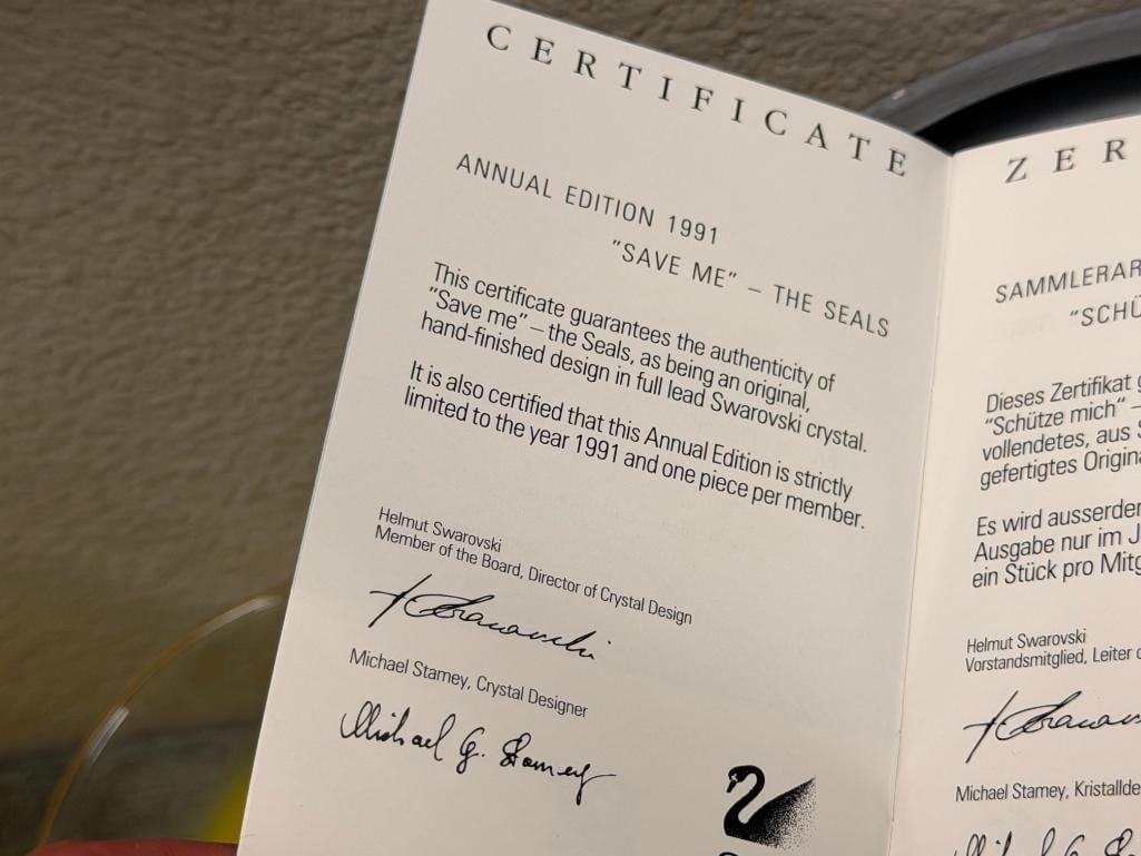 SWAROVSKI CRYSTAL SCS ANNUAL FIGURINE SAVE ME THE SEALS 1991 DESIGNED BY MICHAEL STAMY - 9