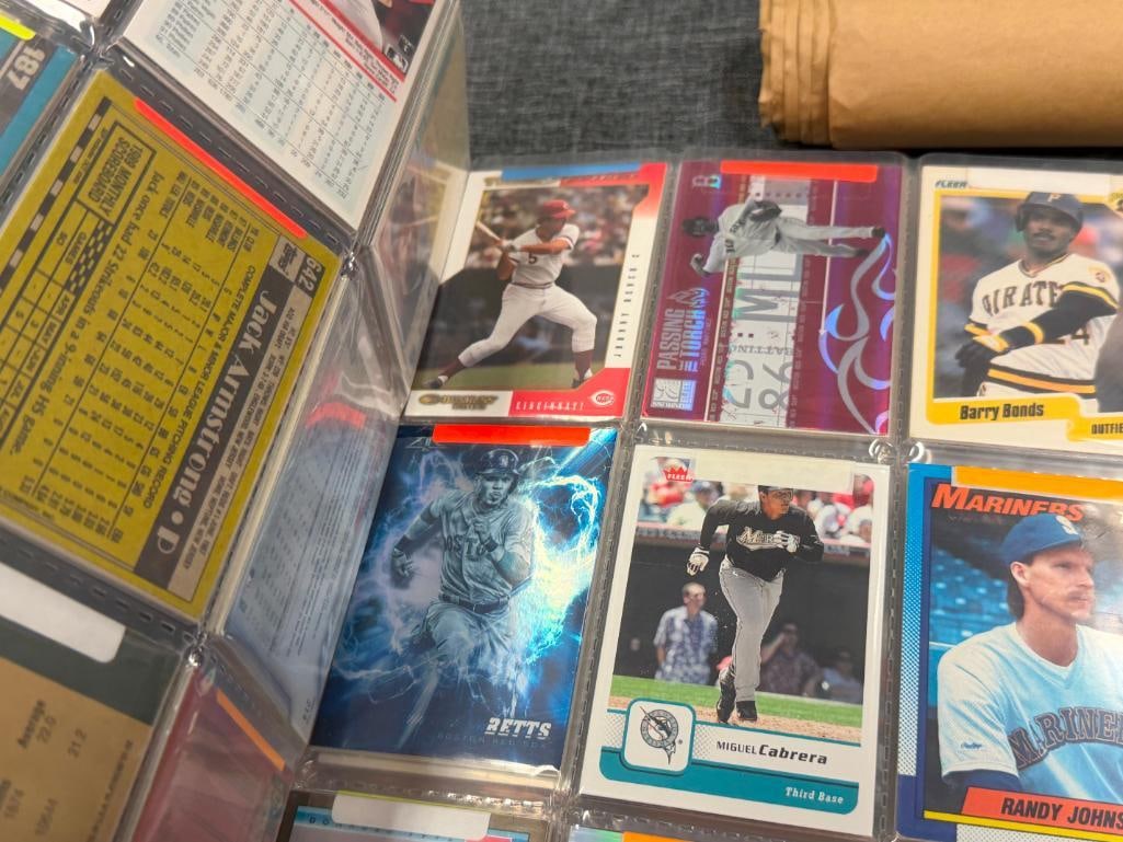 90 COLLATED SPORT TRADING CARD PACKS INCLUDES MANY HALL OF FAMERS AND STARS - 12