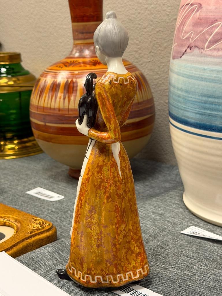 LDA PORCELAIN FIGURE MADE IN SPAIN - 6