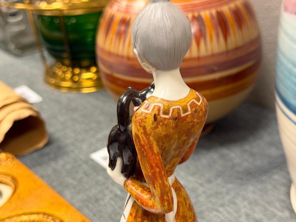 LDA PORCELAIN FIGURE MADE IN SPAIN - 7