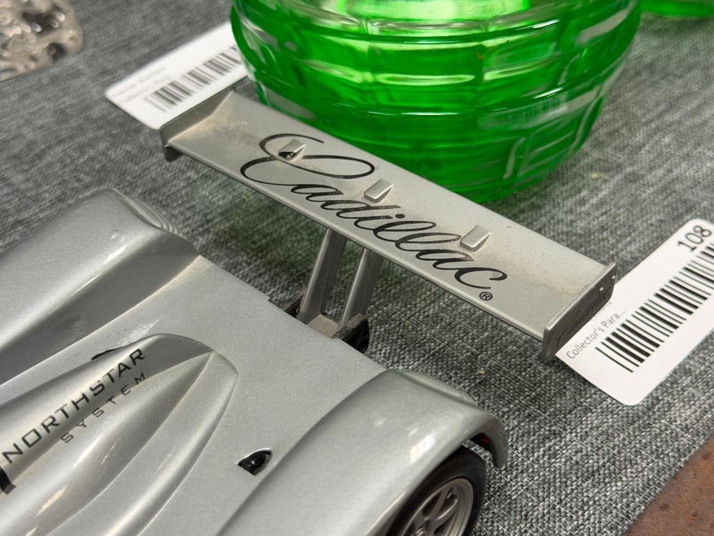 1/18 DIE-CAST MODEL CARS HOTWHEELS CADILLAC NORTHSTAR LMP AND ROAD LEGENDS '49 COUP DE VILLE - 6