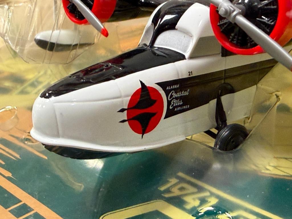 ERTL COLLECTIBLES AUTHENTIC REPLICA 1941 GRUMMAN GOOSE DIE-CAST METAL COIN BANK - 5