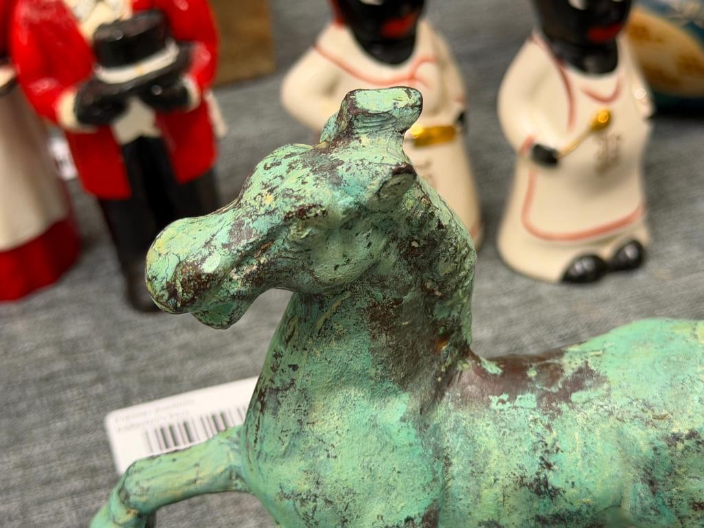 VINTAGE CAST METAL FLYING HORSE OF GANSU ICONIC CHINESE HAN DYNASTY SCULPTURE - 3