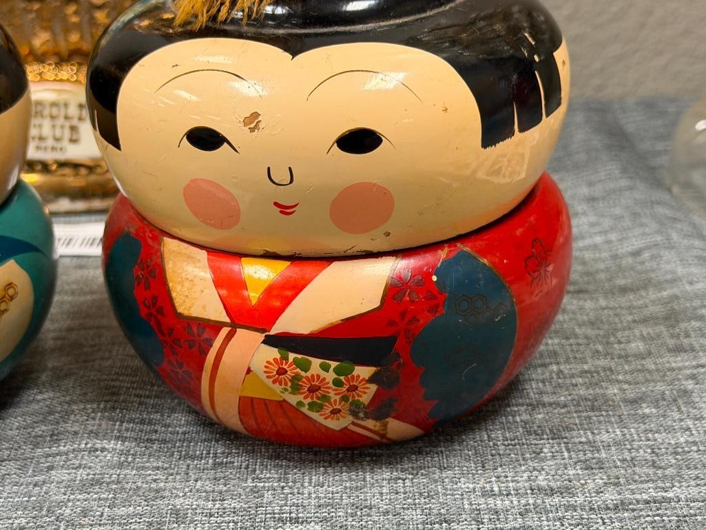 VINTAGE JAPANESE KOKESHI DOLL STACKING LACQUERWARE TRINKET BOXES - 3