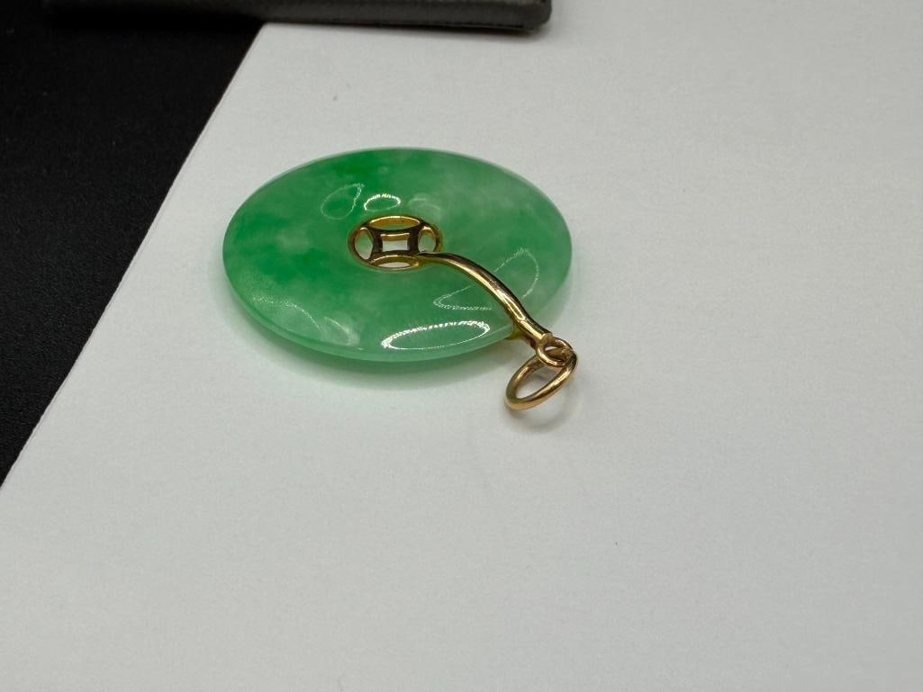 18K YELLOW GOLD GREEN JADE DISC PENDANT - 5