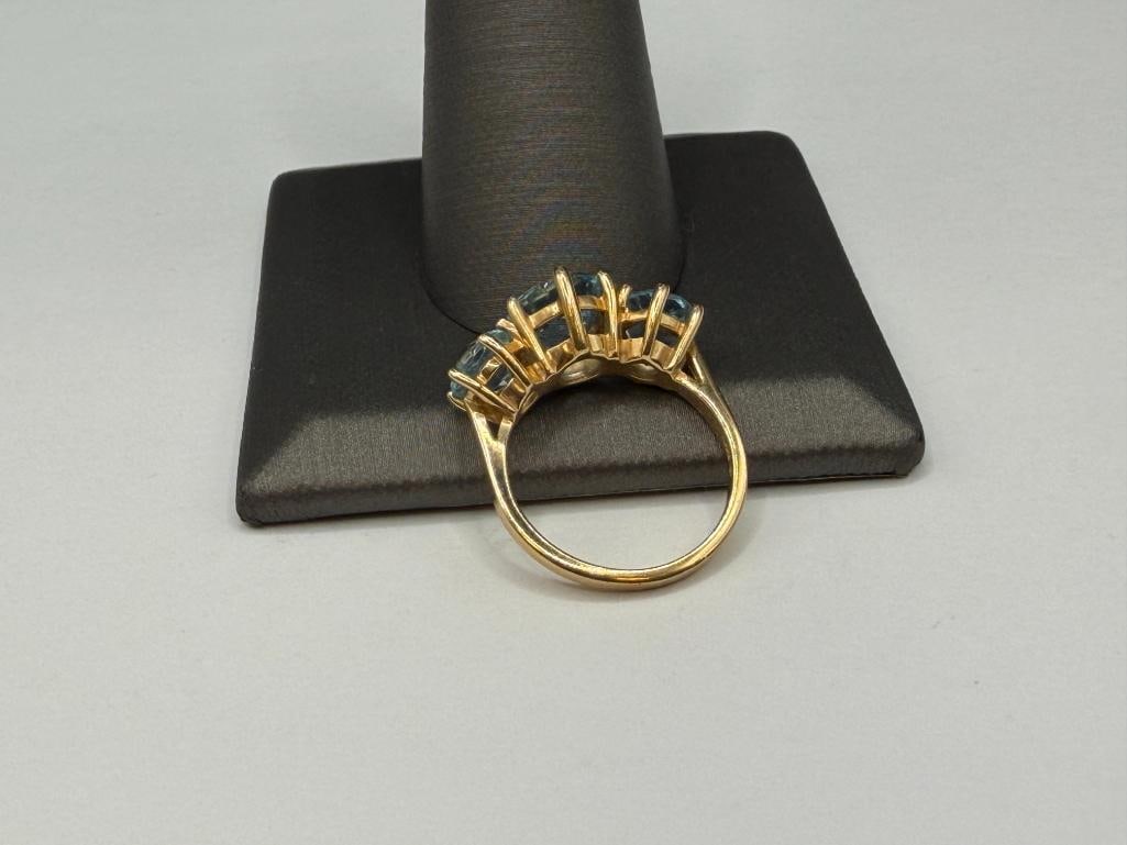 10K YELLOW GOLD ROUND CUT SWISS BLUE TOPAZ RING - 4