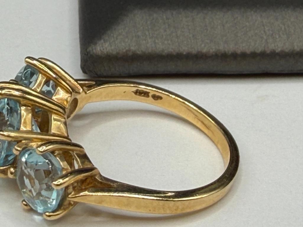10K YELLOW GOLD ROUND CUT SWISS BLUE TOPAZ RING - 5