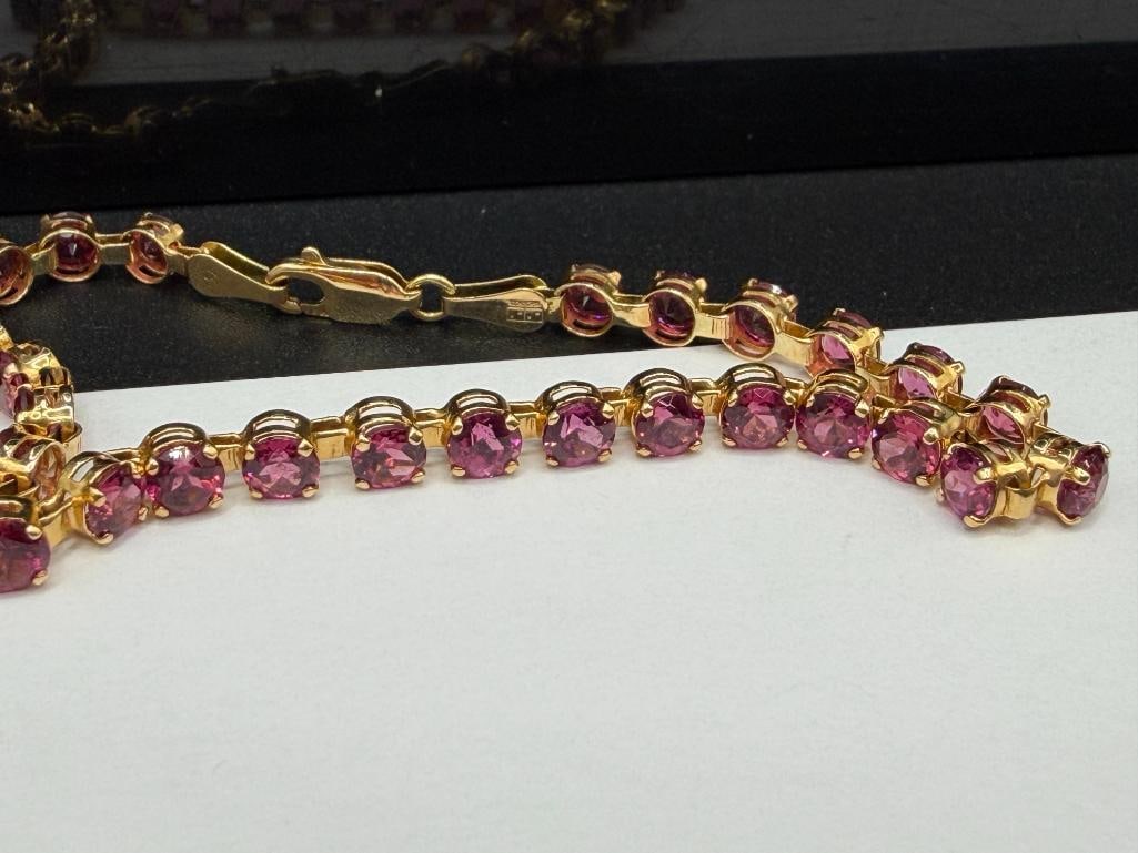 IMPERIAL GOLD COMPANY DESIGNER SIGNED 14K YELLOW GOLD ROUND CUT PINK GARNET TENNIS BRACELET - 2