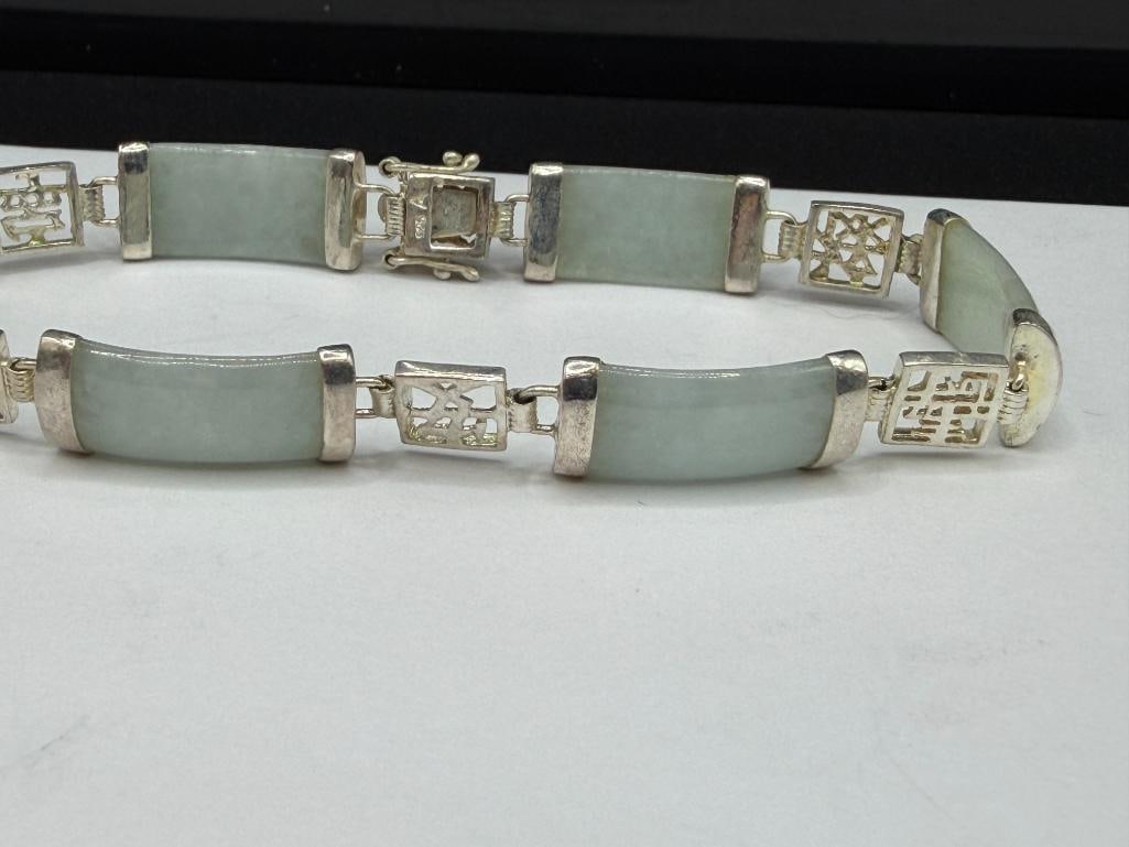 STERLING SILVER GREEN JADE LINK BRACELET WITH CHINESE CHARACTER LINKS AND CLASP "GOOD FORTUNE" - 2
