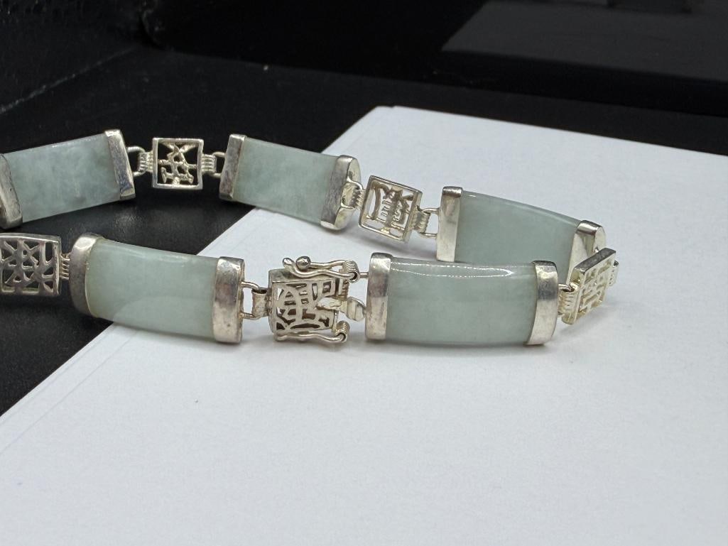 STERLING SILVER GREEN JADE LINK BRACELET WITH CHINESE CHARACTER LINKS AND CLASP "GOOD FORTUNE" - 4
