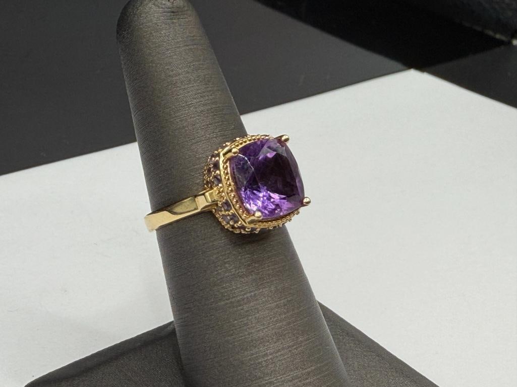 14K YELLOW GOLD CUSHION CUT AMETHYST AND ROUND CUT TANZANITE FASHION RING - 2