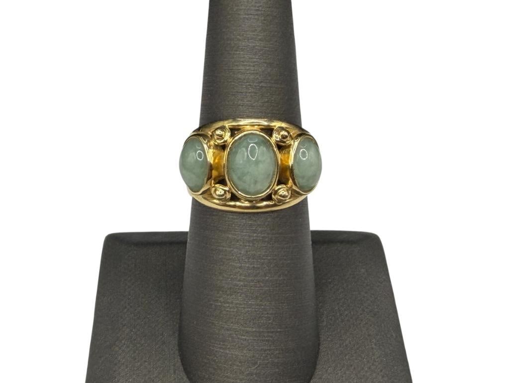 14K YELLOW GOLD GREEN CABOCHON JADE FASHION RING (1 of 5)