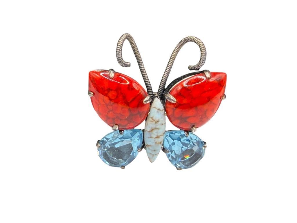 VINTAGE YUTA PASCH DESIGNER SIGNED COSTUME JEWELRY BUTTERFLY: ACCENTED WITH SIMULATED STONES 1 1/4"