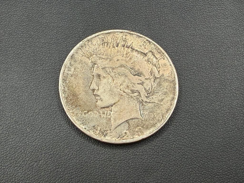 1922 AND 1923 U.S. PEACE SILVER DOLLARS CUT IN HALF AND WELDED BACK TOGETHER - 4