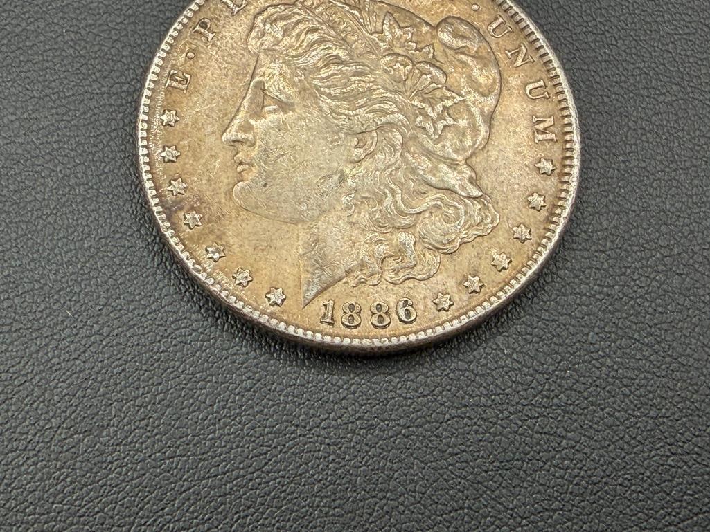 1886 U.S. MORGAN SILVER DOLLAR - 3