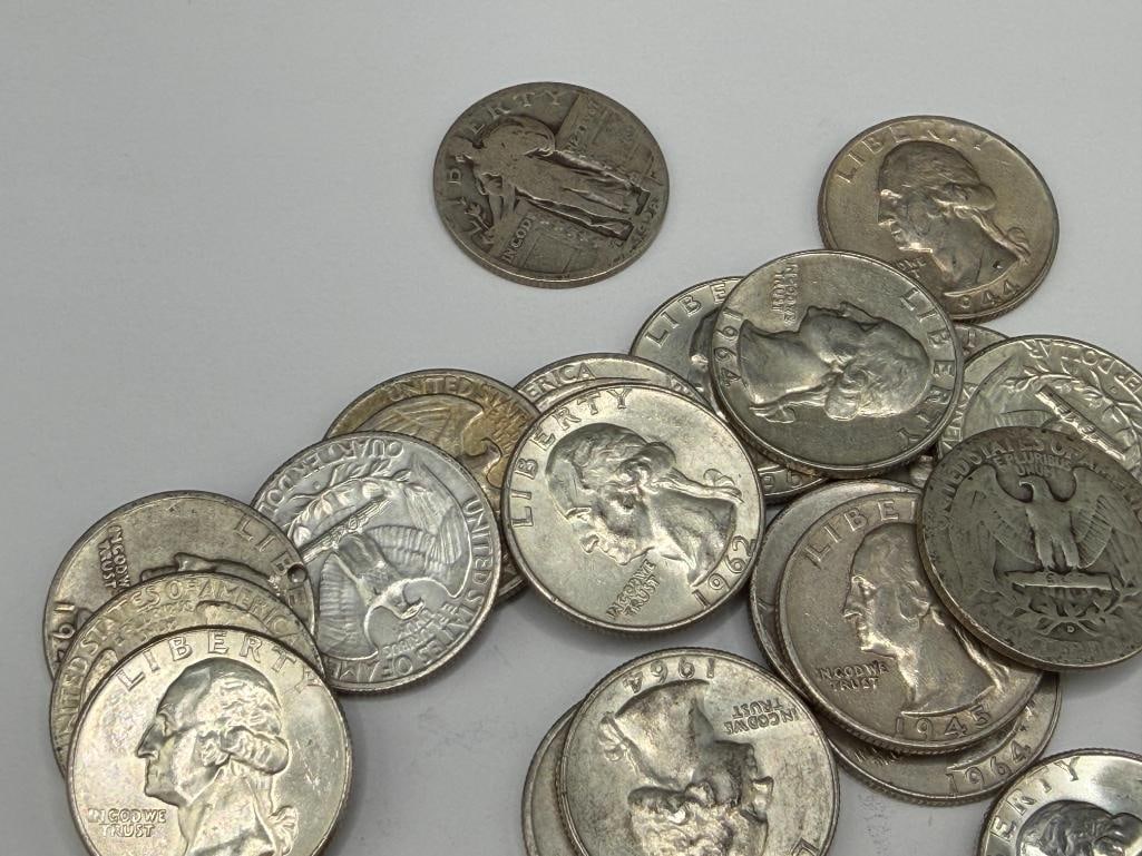 27 ASSORTED U.S. WASHINGTON 90% SILVER QUARTERS AND A 1928 U.S. STANDING LIBERTY 90% SILVER QUARTER - 5