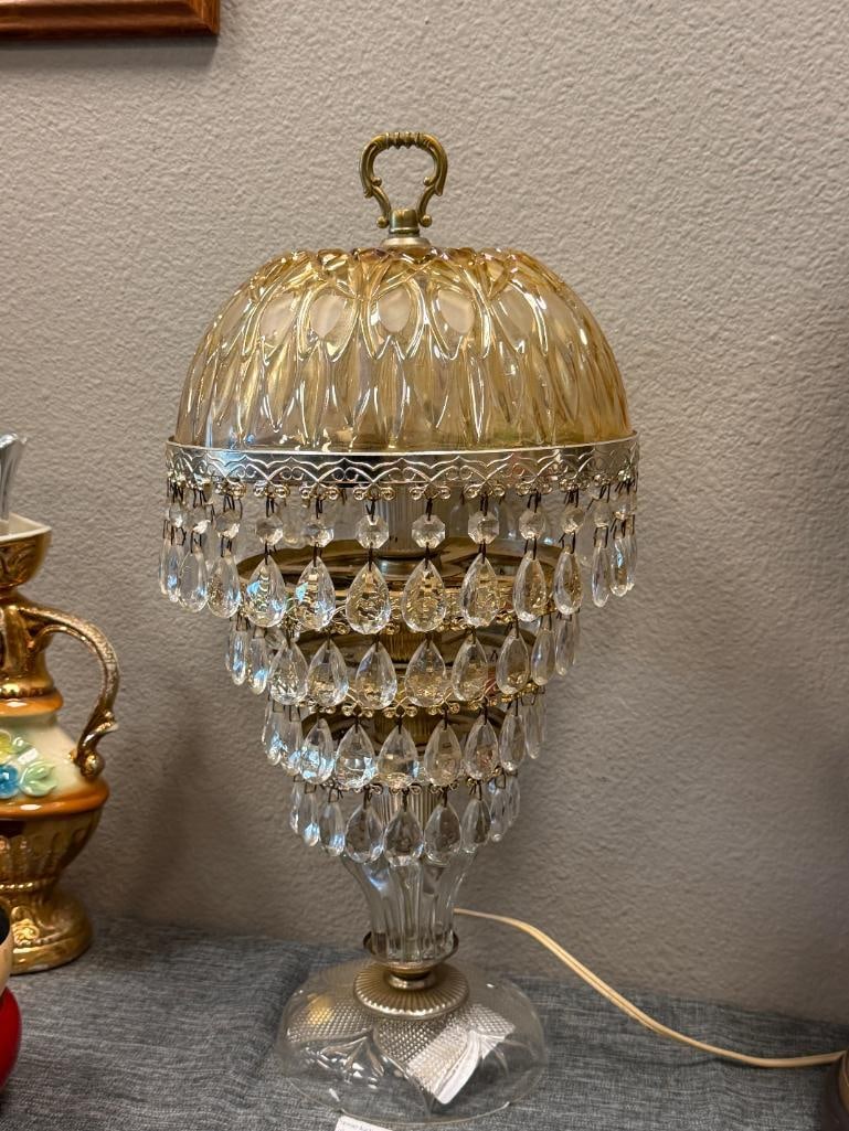 VINTAGE MICHELOTTI 4-TIER CRYSTAL TEAR DROP BUDOIR / PARLOR LAMP MADE IN HOLLAND CIRCA 1950'S - 7
