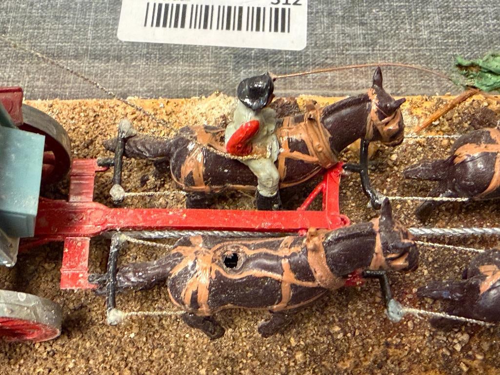 20TH CENTURY VINTAGE PLASTIC KIT MODEL OF A 20 MULE PULL TEAM - 5