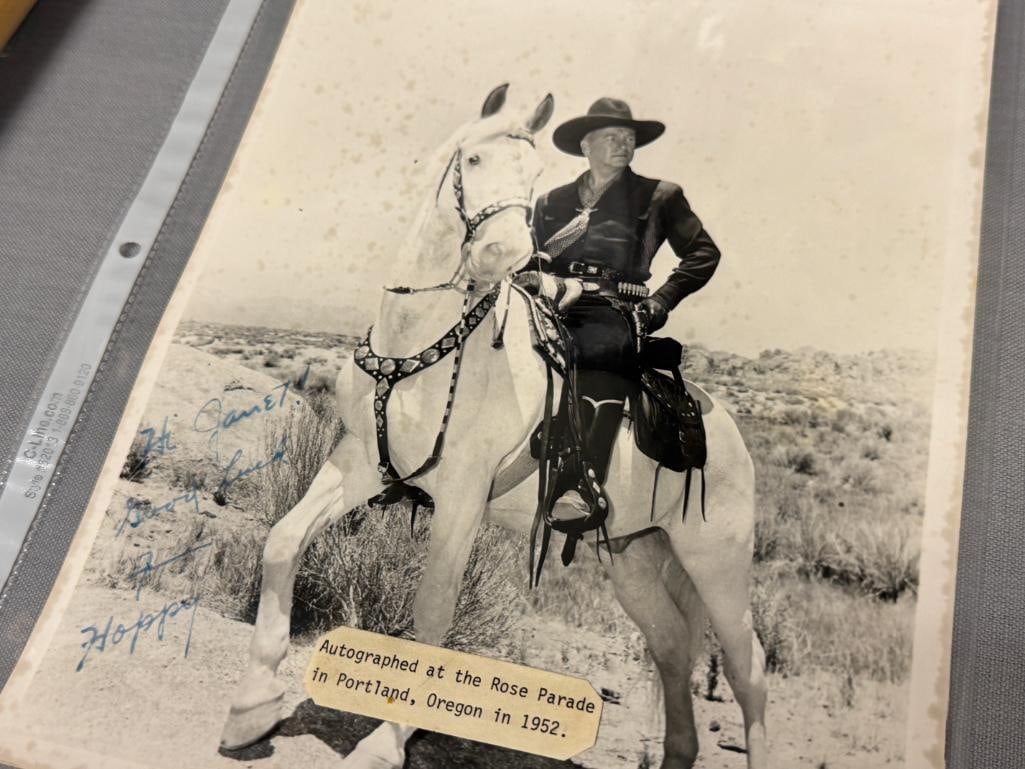 WILLIAM BOYD AS HOPALONG CASSSIDY AUTOGRAPHED BLACK AND WHITE PHOTO AT ROSE PARADE IN 1952 - 2