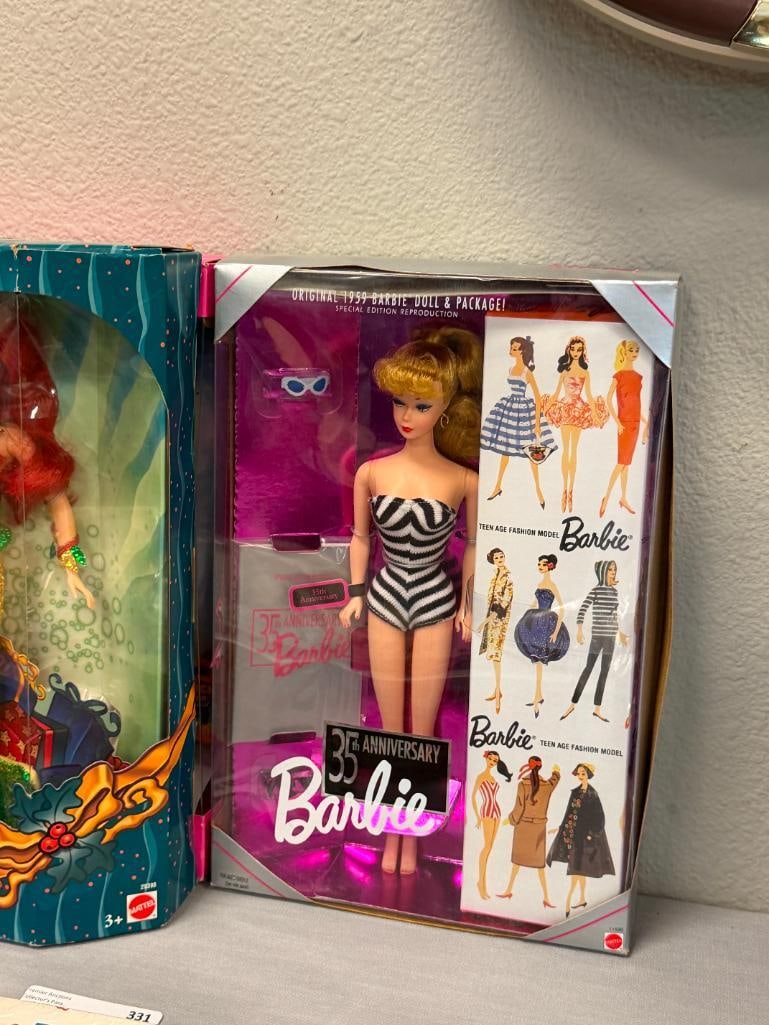 FOUR BARBIE DOLL ENSEMBLES 35TH ANNIVERSARY, HAPPY HALLOWEEN BARBIE & KELLY, THE LITTLE MERMAID - 8