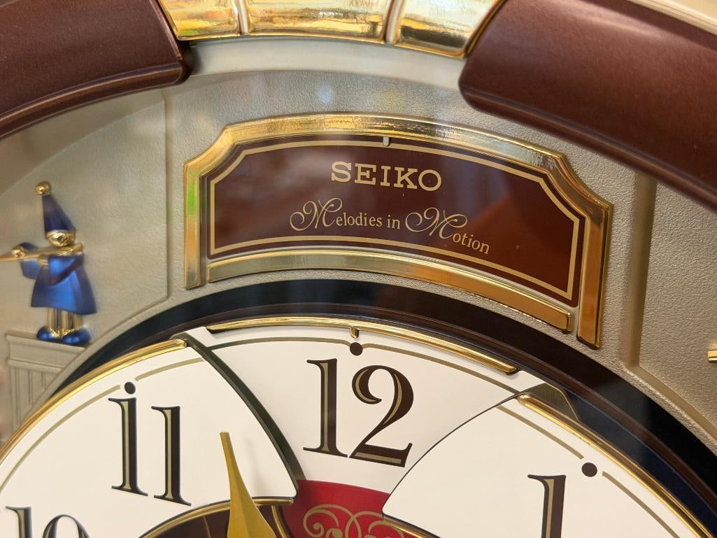 SEIKO MELODIES IN MOTION SPECIAL COLLECTORS EDITION ANIMATED WALL CLOCK 2015 QXM554BRH - 4