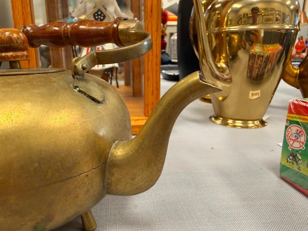 VINTAGE HAND CHASED BRASS TEAPOT MADE IN INDIA - 4