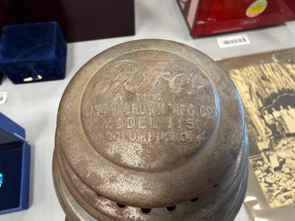 CIRCA 1910 FORD MODEL 115 REAR / SIDE KEROSENE LAMP MADE BY THE JNO. W. BROWNING MFG. CO. - 3