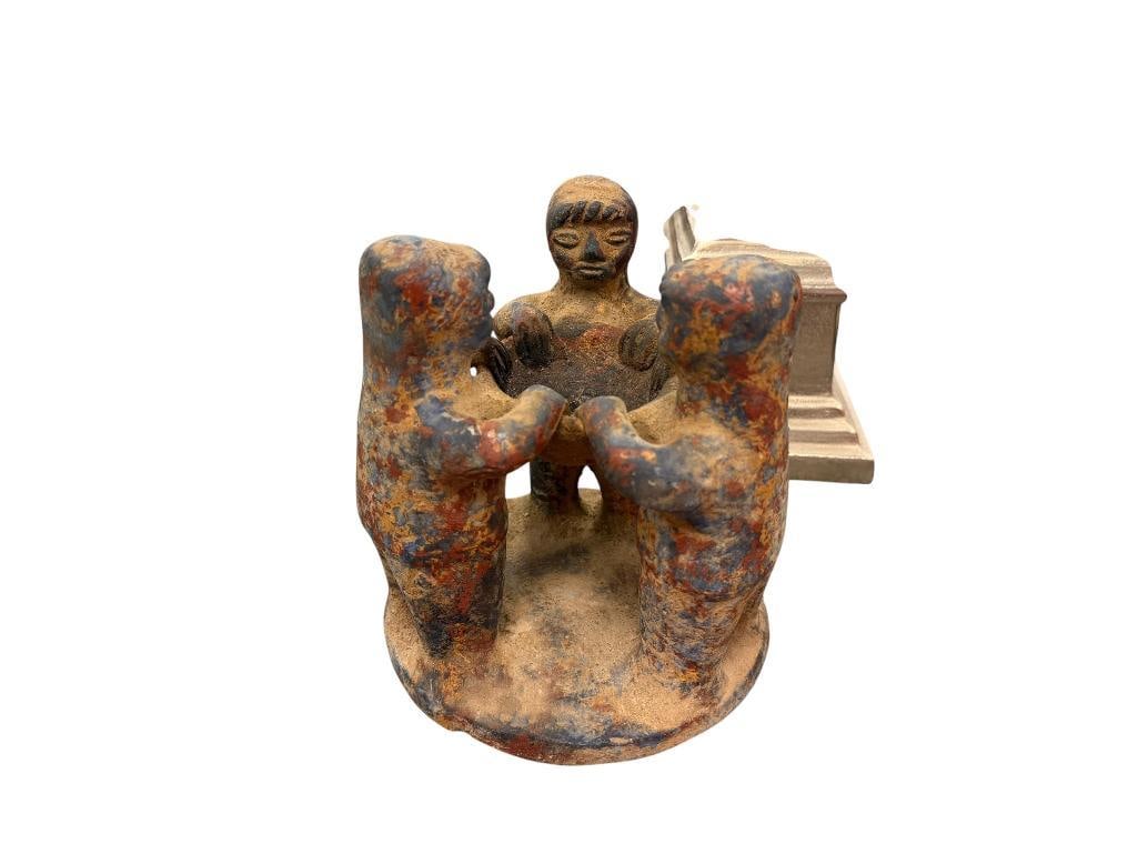 MEXICAN TERRACOTTA CIRCLE OF FRIENDS CLAY FOLK ART (1 of 13)