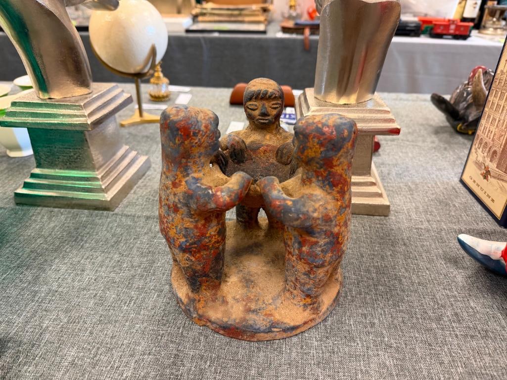 MEXICAN TERRACOTTA CIRCLE OF FRIENDS CLAY FOLK ART - 2