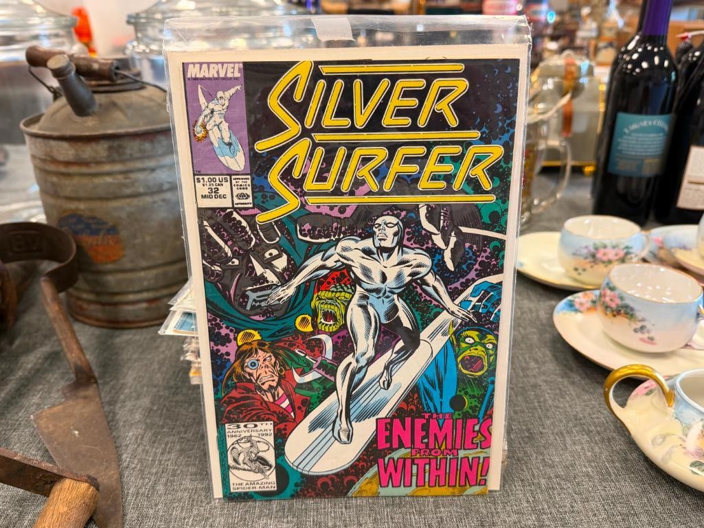 OVER 20 PLUS ASSORTED COMIC BOKS MAINLY MARVEL COMICS SILVER SURFER, X-MEN, BLOODLINES, WIZARD - 6