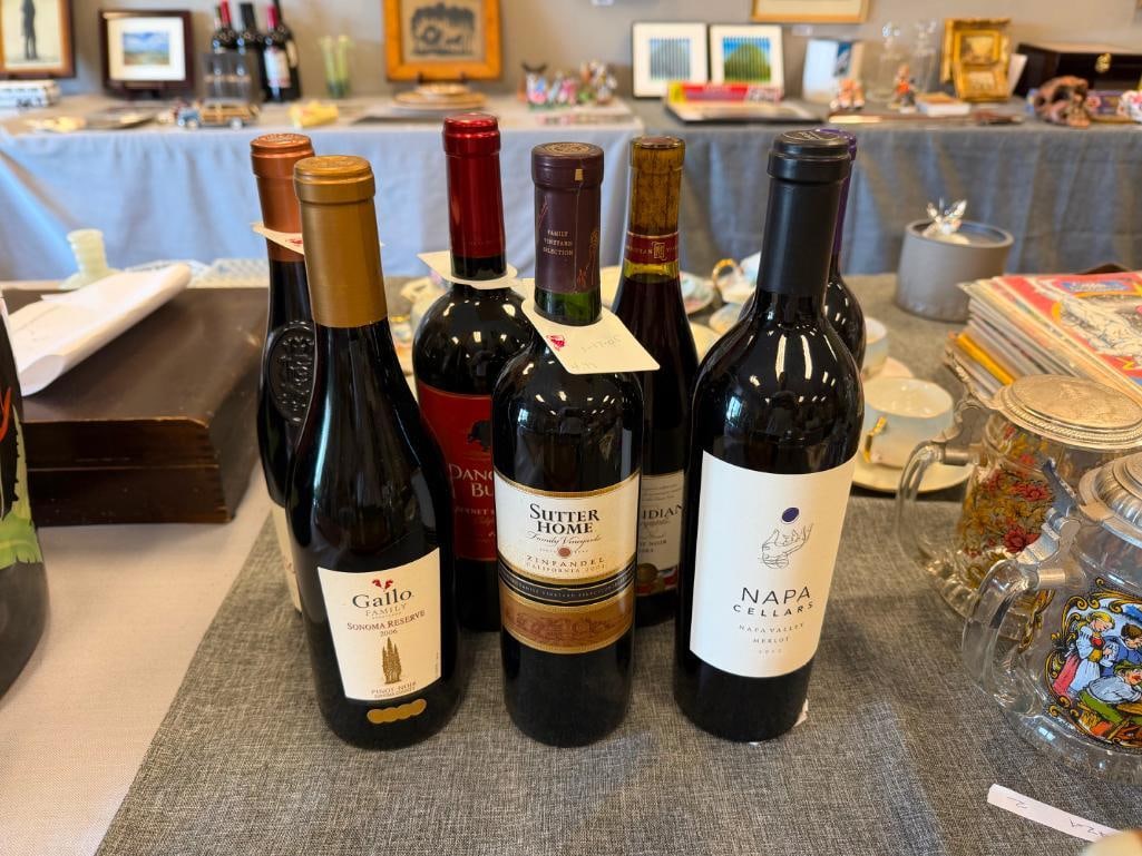 SEVEN SEALED BOTTLES OF WINE ZINFANDEL, CABARNET, PINOT, MERLOT, GALLO, SUTTER HOME, NAPA CELLARS - 2