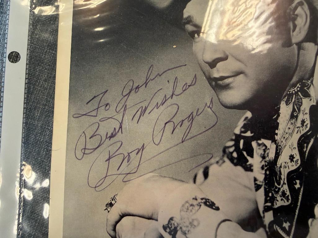 FAMOUS KING OF THE COWBOYS ROY ROGERS AUTOGRAPHED BLACK AND WHITE PHOTOGRAPH - 4