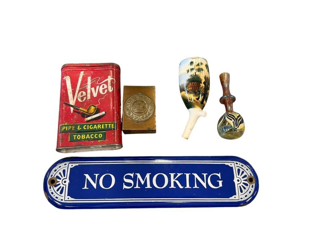 VINTAGE VELVET TOBACCO TIN, IMPERIAL GERMAN WWI BRASS MATCHBOX HOLDER, GERMAN HUNTERS PIPE BOWL (1 of 15)