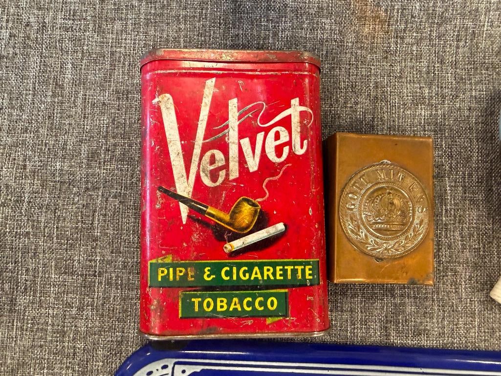 VINTAGE VELVET TOBACCO TIN, IMPERIAL GERMAN WWI BRASS MATCHBOX HOLDER, GERMAN HUNTERS PIPE BOWL - 4